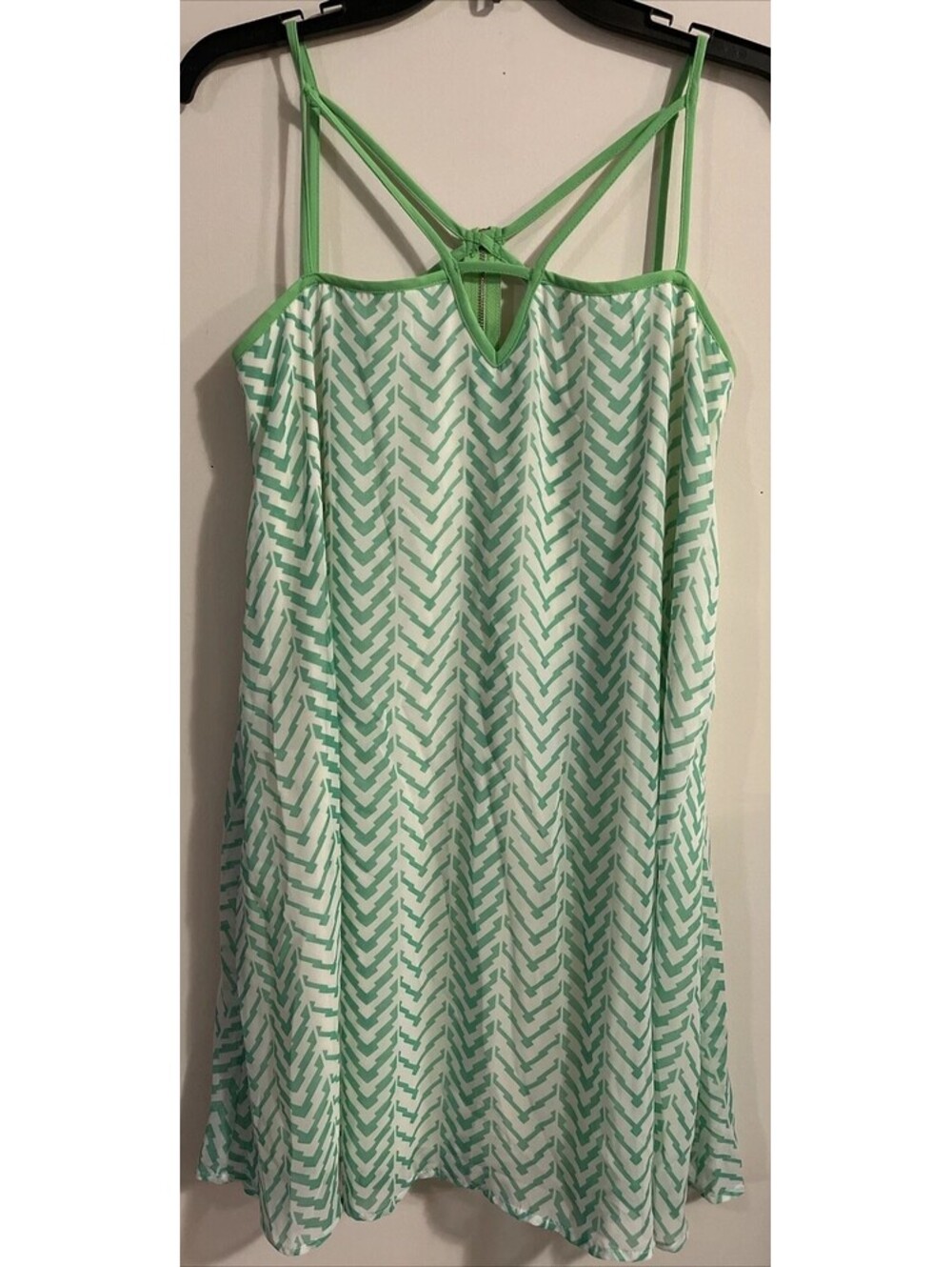 YA Los Angeles Womens Large Green Striped Sleeveless Knee Length Dress NWT! M669